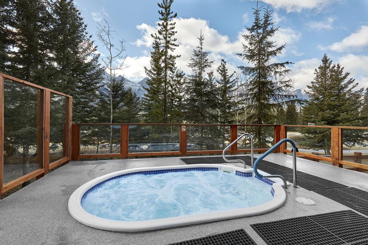 Mountain View Escape With Open Hot Tub, Views!! Villa แคนมอร์ ภายนอก รูปภาพ